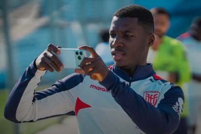 Moisés Caicedo, seleccionado ecuatoriano, podría estar siendo pretendido por Real Madrid.