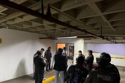 El edificio donde hallaron es uno de los más lujosos de la zona.