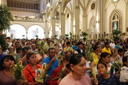 En la Catedral Metropolitana de Guayaquil habrá oficios desde las 07:00.