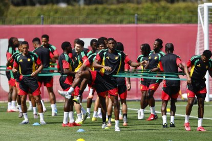 Jugadores de la selección de fútbol de Jamaica entrenan en Guadalajara.