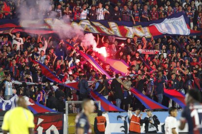 La hinchada del Deportivo Quito se hizo sentir.