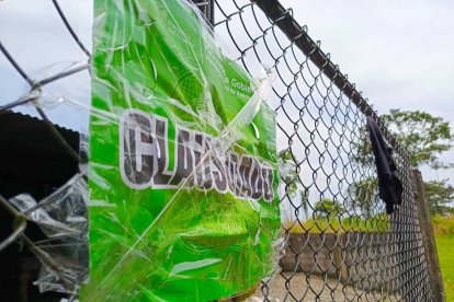 Sujetos armados llegaron al billar y dispararon contra quienes se encontraban allí. El local fue clausurado.