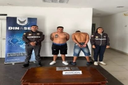 Los dos sospechosos fueron puestos a órdenes de las autoridades judiciales.