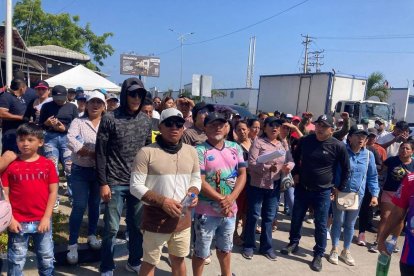 Los familiares permanecieron varios días en vigilia y protesta