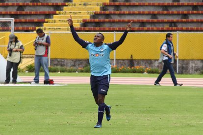 Armando Wila fue el goleador en 2014 del campeonato ecuatoriano con Universidad Católica.