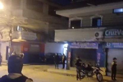 Varias víctimas se encontraban dentro de la peluquería.