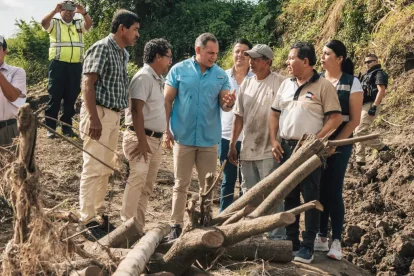 Serrano fue concejal rural de Samborondón durante dos periodos.