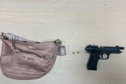 Esta es la evidencia que levantaron los policías.