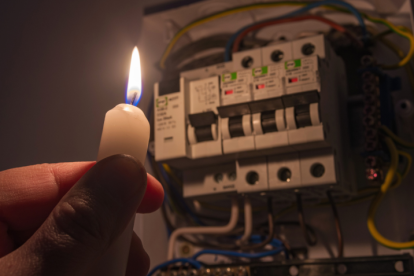 Apagones en Guayaquil sin previo aviso generan incertidumbre.