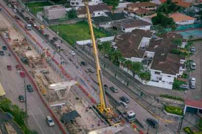 El montaje de vigas se realizará de forma continua, día y noche.