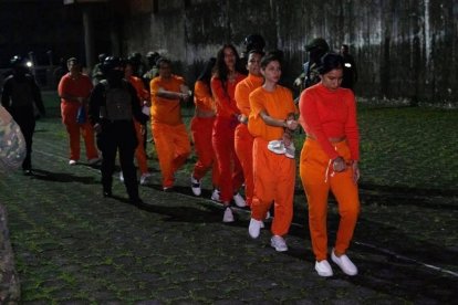 El traslado a La Roca se concretó este 8 de abril, según John Reimberg, ministro del Interior.