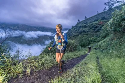El evento, cuyo nombre se traduce como “sendero de montaña avanzado”, celebra diez años consolidándose como una de las pruebas más duras del país.