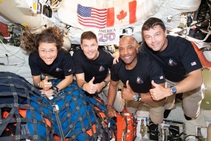 Los astronautas regresaron en buen estado de salud.