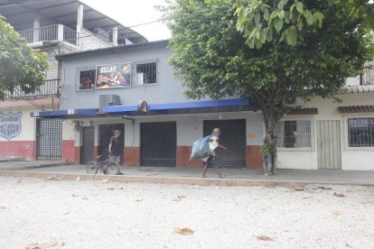 El hecho se produjo en la vía a Daule, en el norte de Guayaquil.