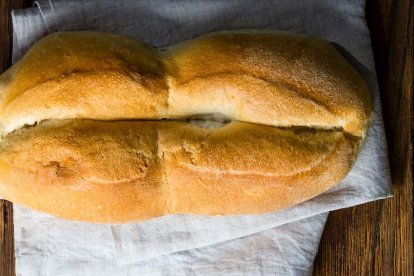 La Marraqueta asegura su lugar gracias a su inigualable corteza crujiente y miga ligera