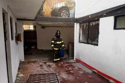 Así quedó parte de la vivienda luego del incidente.
