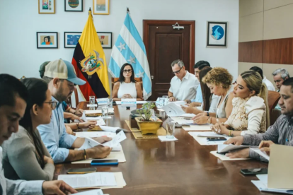 Sesión del Consejo Provincial del Guayas, organismo encargado de elegir al nuevo viceprefecto a partir de la terna enviada por la Prefectura