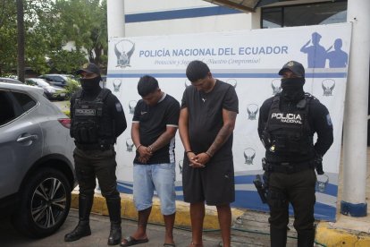 Los detenidos tras secuestro en el sector de Vergeles, norte de Guayaquil.