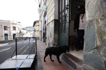 Cuando terminan la jornada llegan agotados a su hogar.