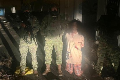 En 2024, Alias Pilo fue detenido por las Fuerzas Armadas con drogas y un arma de fuego.