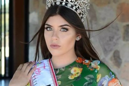 Carolina Flores cuando ganó un certamen de belleza en 2017.