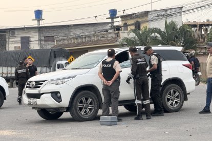 En este vehículo se trasladaba el exasambleísta de El Oro.