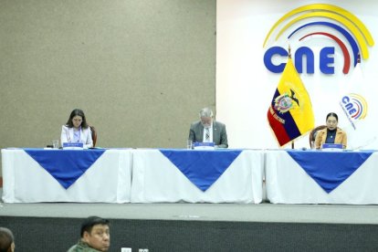 El Pleno del CNE evaluó el informe de firmas que buscan impulsar la ley del cannabis en Ecuador.