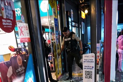 El policía que estuvo en el lugar es miembro de una unidad especial.