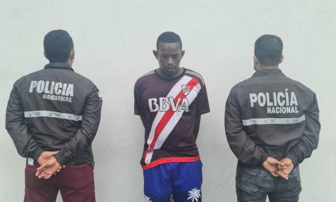 avier Édison Escobar Arroyo está implicado en un asesinato ocurrido en el sur porteño.