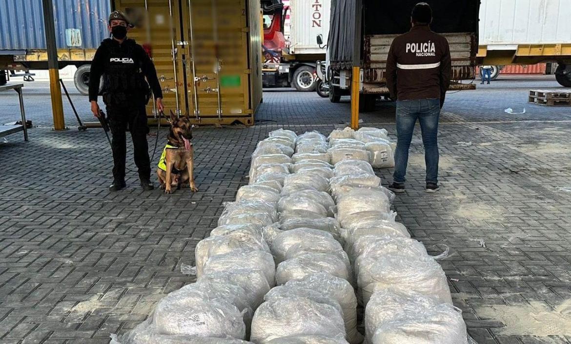 Las policías nacionales de Ecuador y España decomisaron droga.