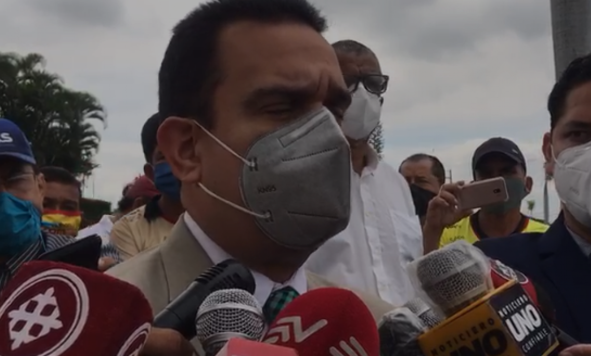 Carlos Luis Sánchez, abogado de Morales, reveló la dolencia que padecía.