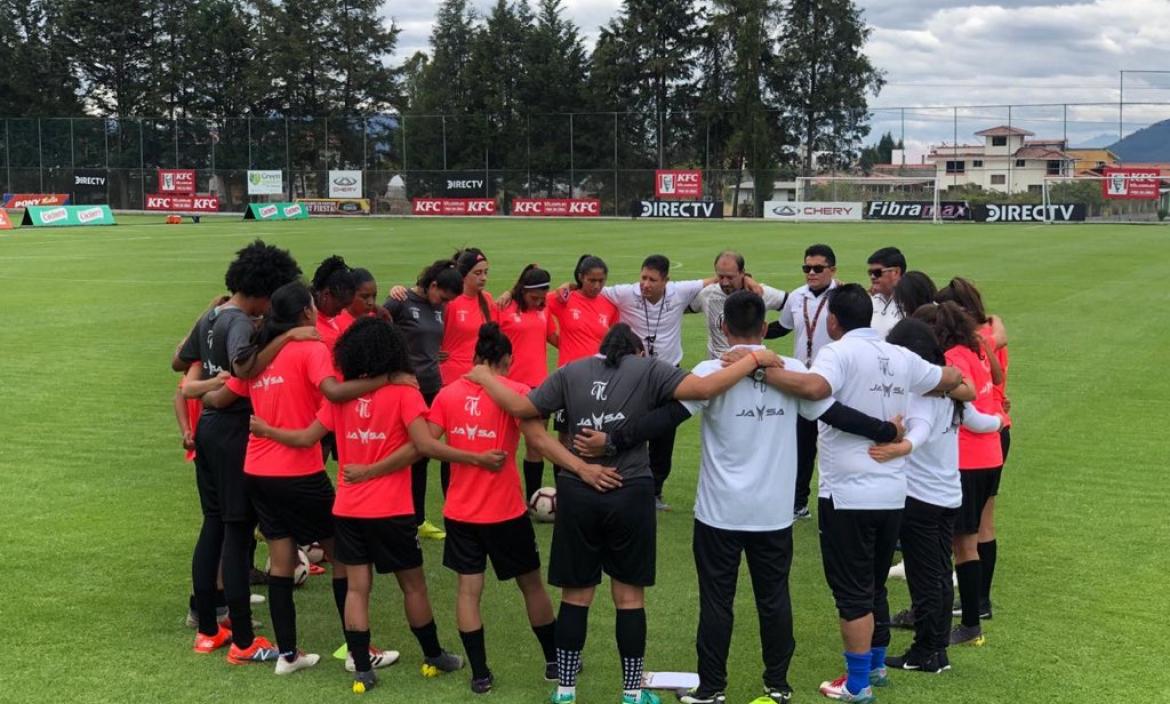Imagen Entrenamiento Ñañas - Libertadores f (28190405)