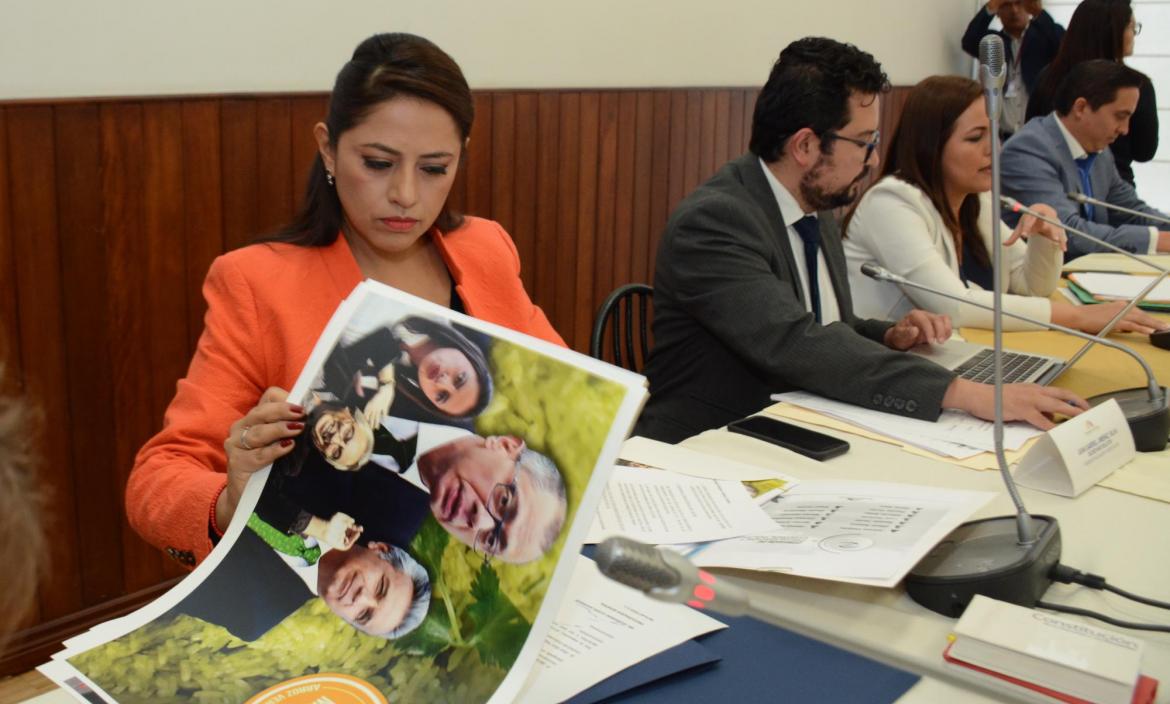 PREFECTA DE PICHINCHA ACUDE ANTE LA COMISIÓN DE FISCALIZACIÓN DE LA ASAMBLEA NACIONAL