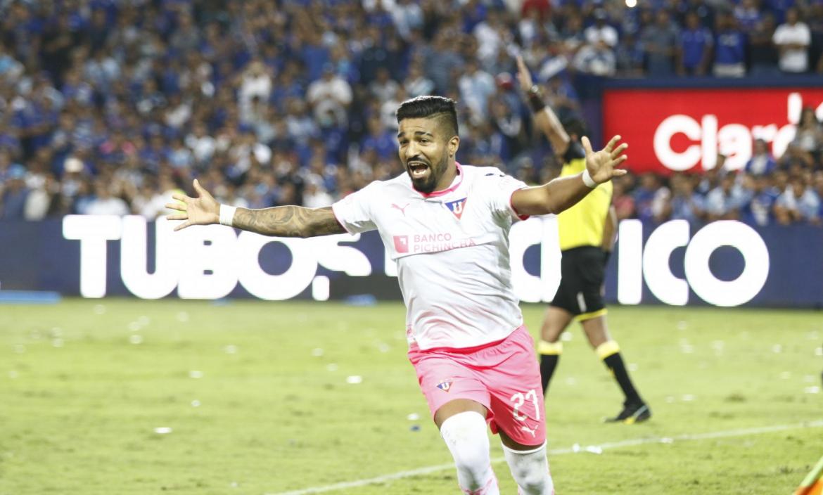PARTIDO ENTRE LIGA VS EMELEC