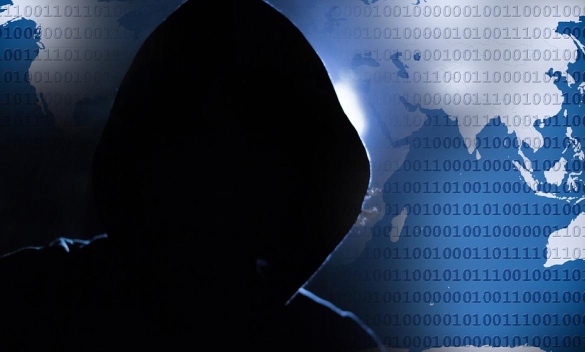 Imagen hacker-1952027_960_720