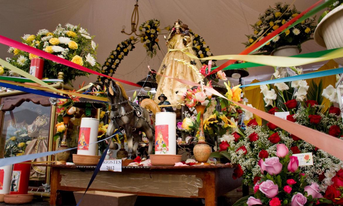 FIESTAS EN HONOR A LA VIRGEN DEL QUINCHE