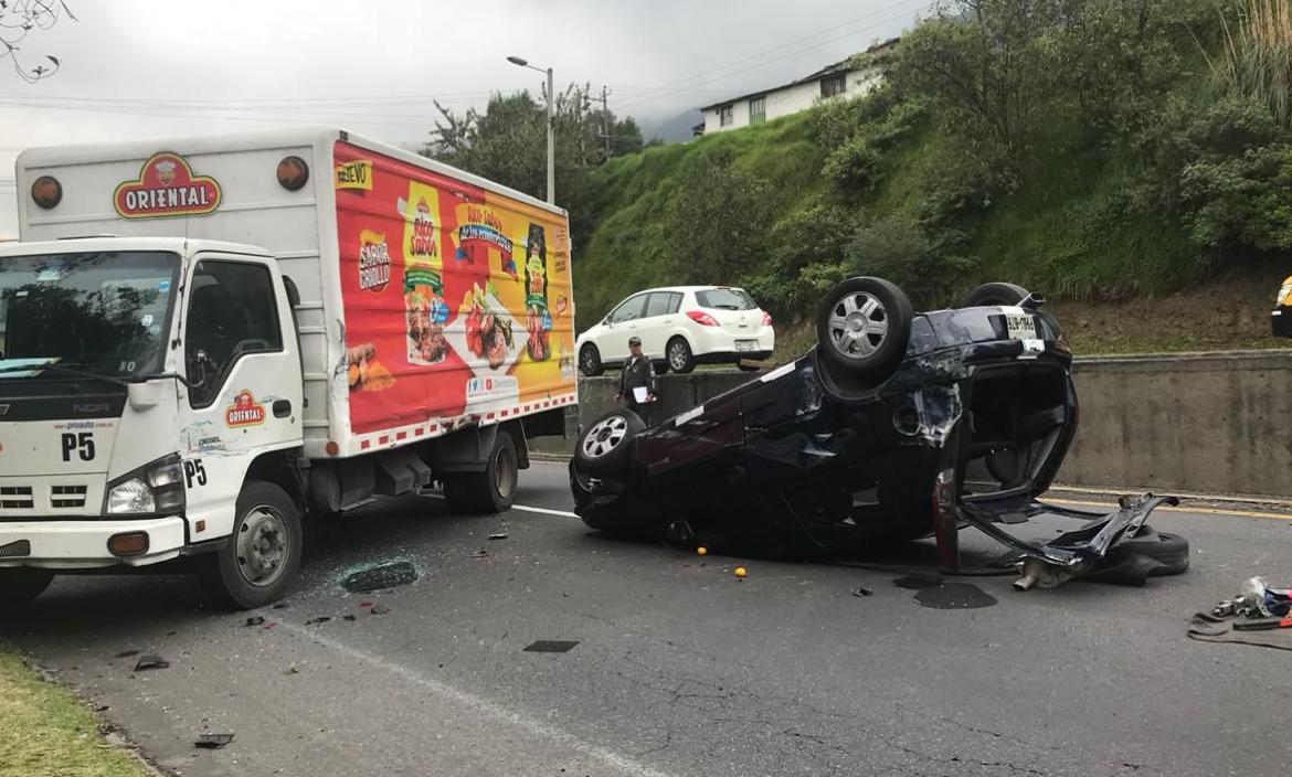 Imagen 01 - ARIANA ALMEIDA - ACCIDENTES DE (26430096)