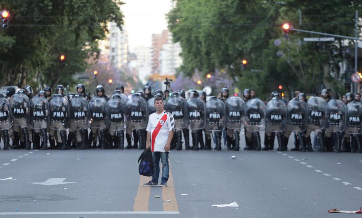 FILE PHOTO: Soccer Football - Copa Libertadores Final - Second leg - River Plate v Boca Juniors
