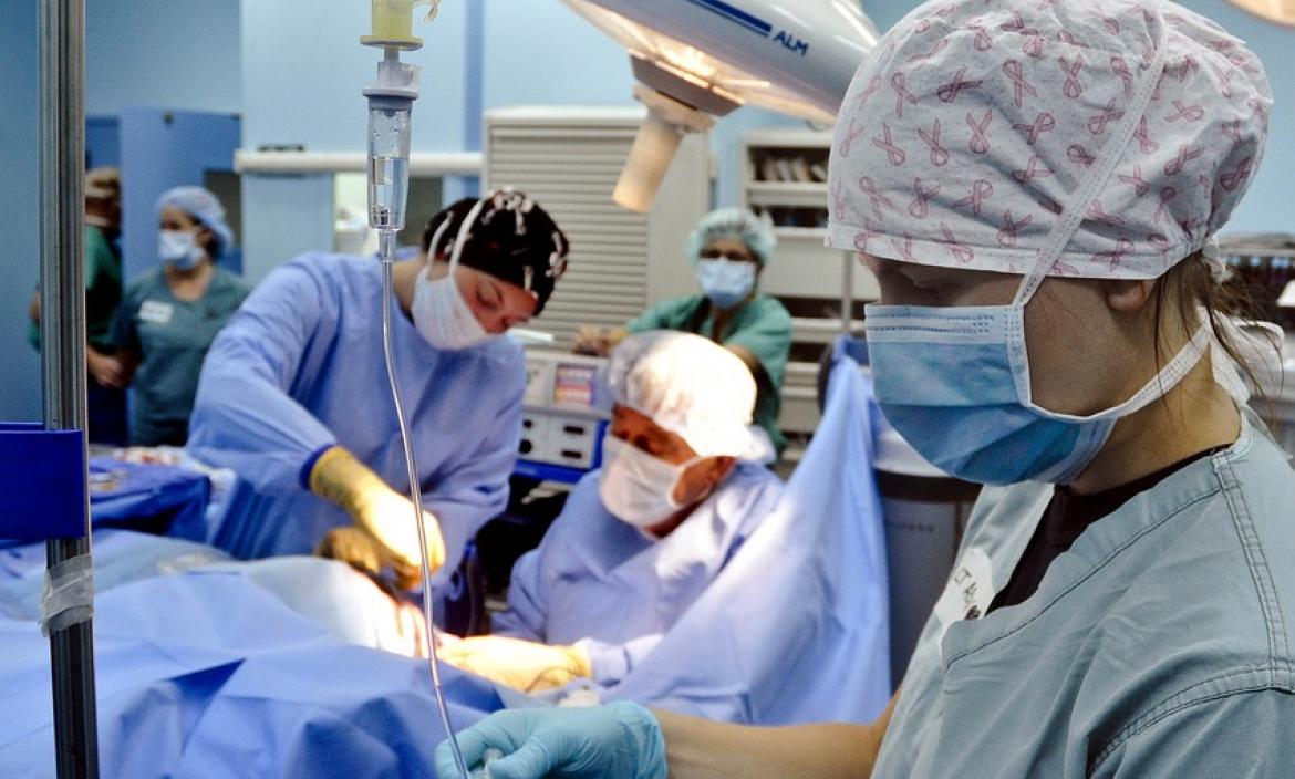 Imagen surgery-79584_960_720