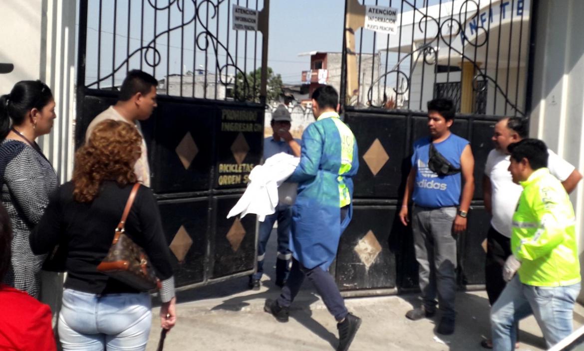 Imagen TRASLADO A LA MORGUE EL TENIENTE MAR (26241108)