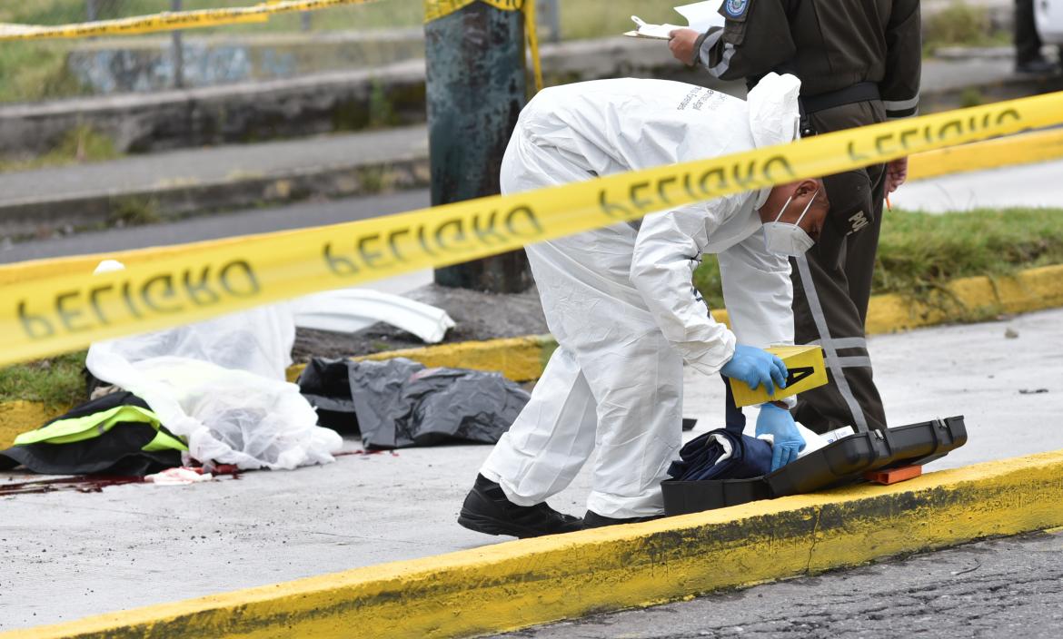 Policía muere tras un accidente de tránsito, en el sur de Quito