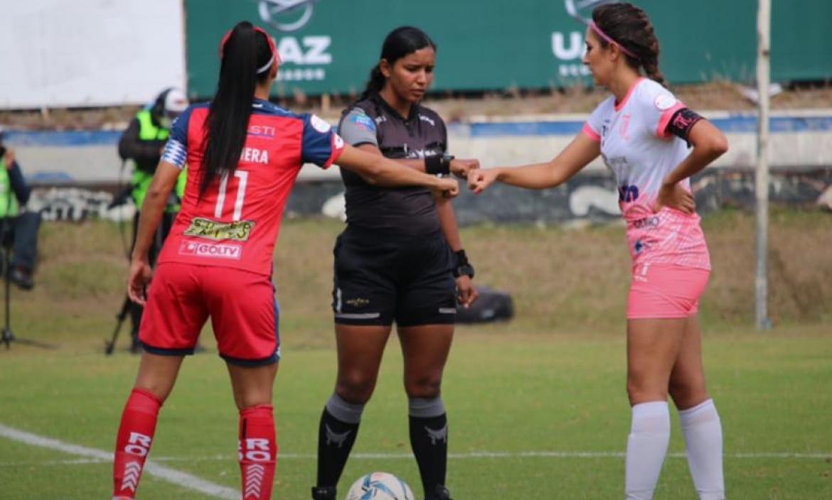 Superliga-femenina-Ñañas-ElNacional-finales