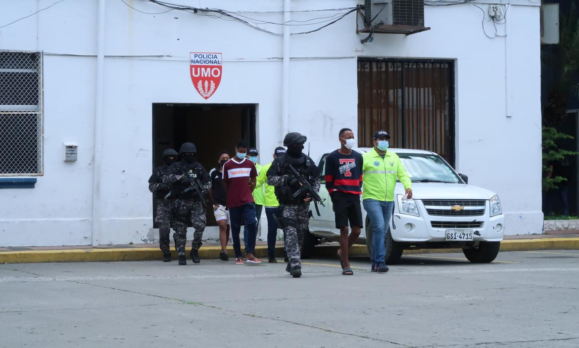 Los sospechosos del secuestro del extranjero fueron presentados por la Policía.