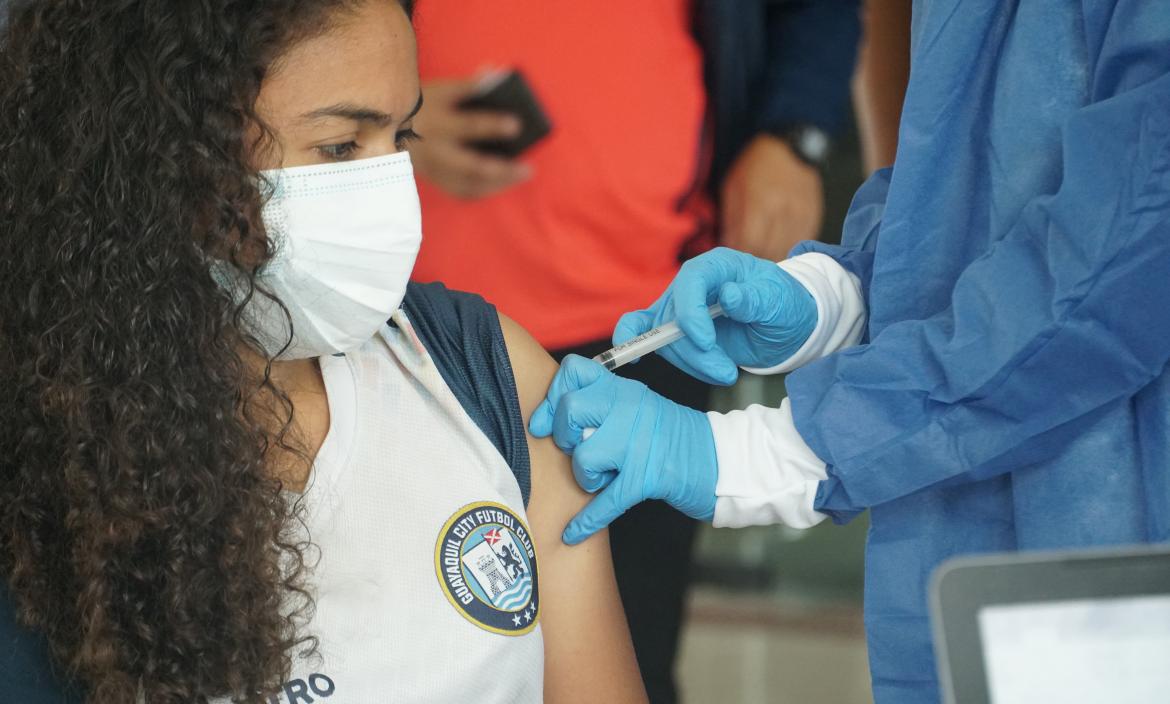 Vacunación-FEF-Guayaquil-City