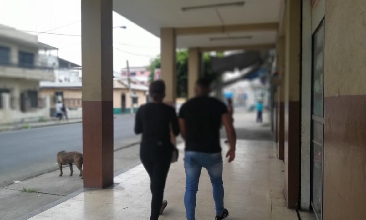 Falleció niña que baleada junto a su padre en el centro de Guayaquil
