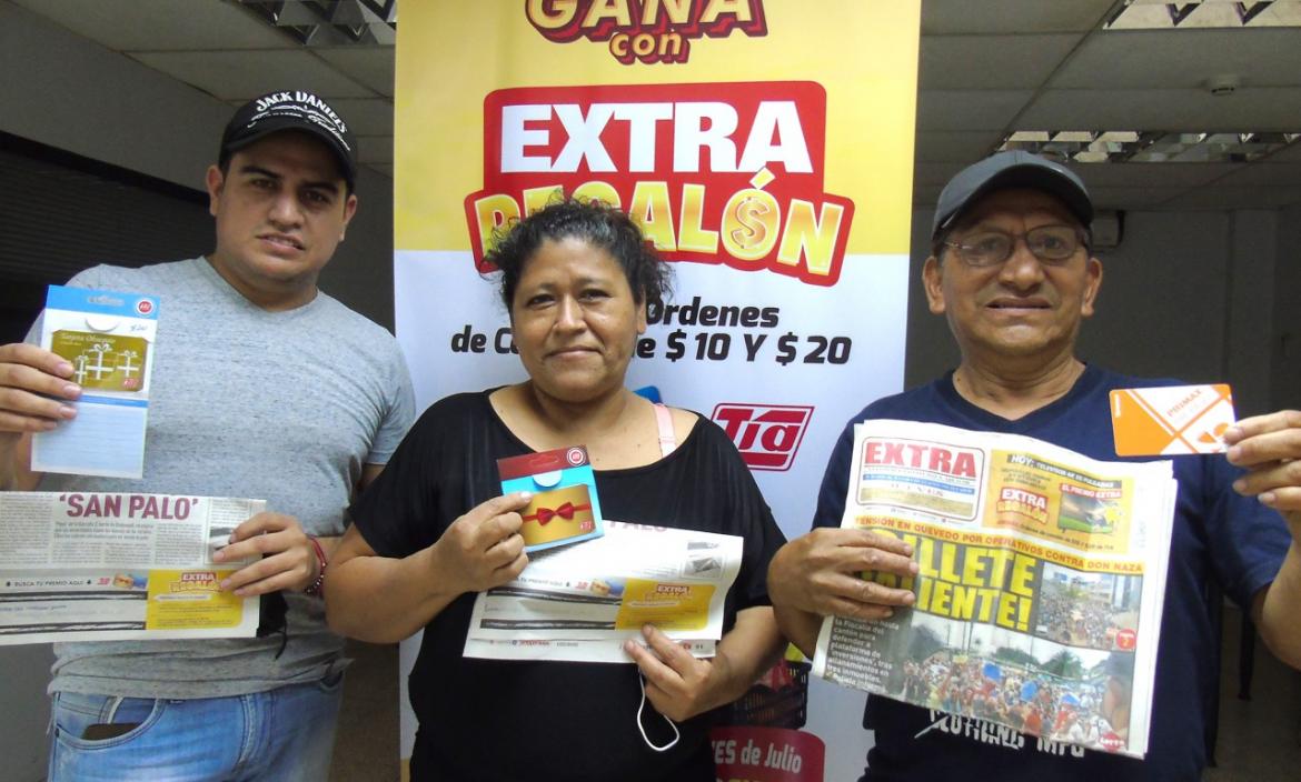 Byron Cárdenas, Emma del Rocío Tomalá y Rodolfo Reyes se llevaron sus órdenes de compra de alimentos y tanqueo. Seguirán participando con harta fe.
