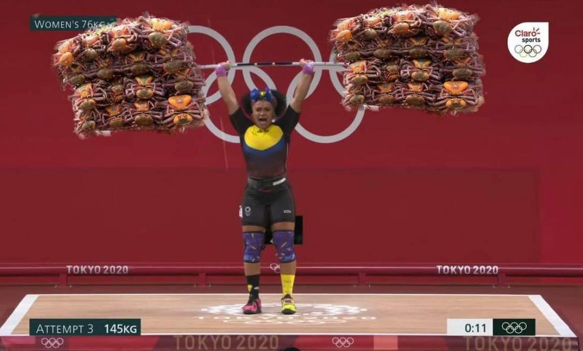 Neisi Dajomes alcanzó el oro mundial en levantamiento de pesas.