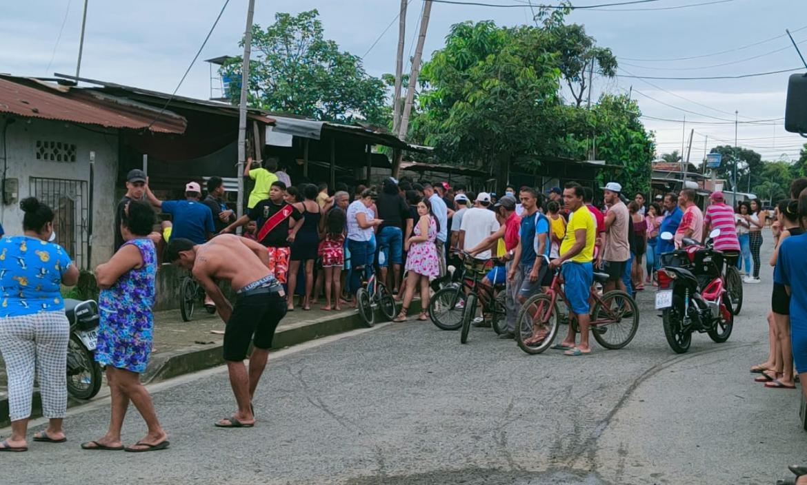 En San Juan el cuerpo del fallecido fue llevado a una casa antes que llegara la policía.