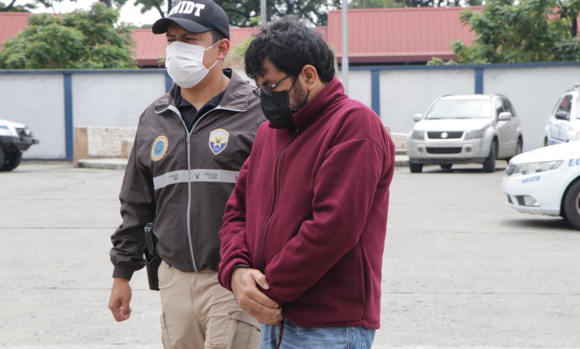 Funcionario de Migración fue detenido en Guayaquil.