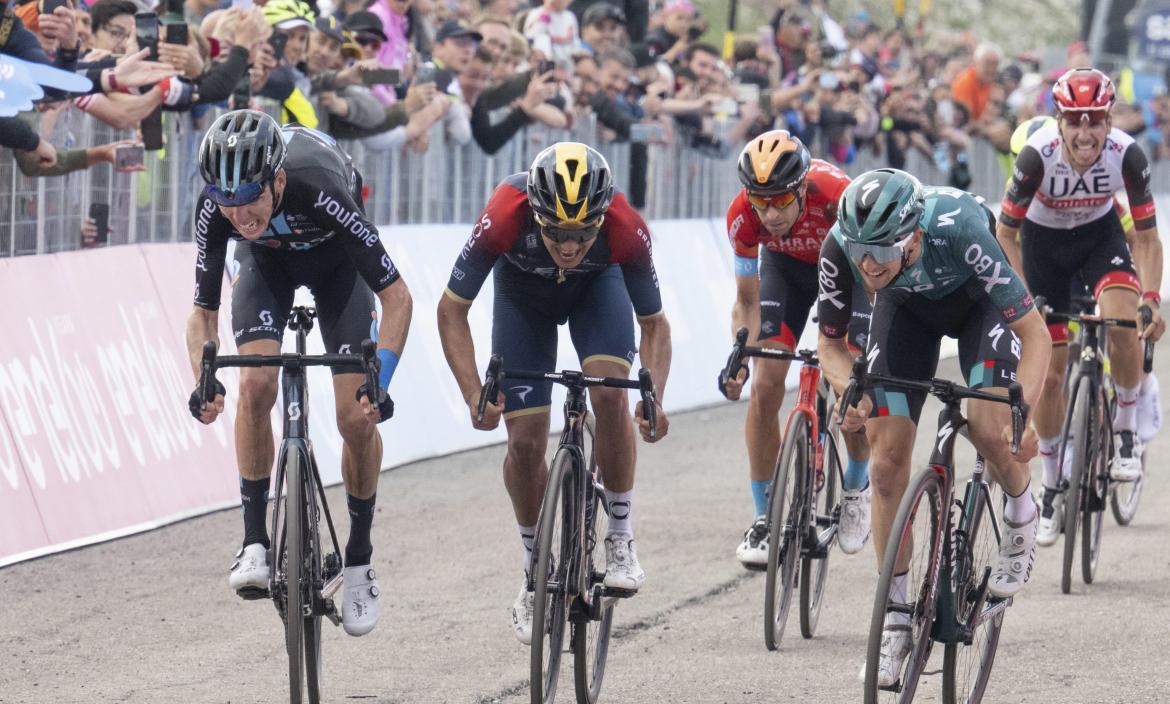 Giro d'Italia - 9th st (8196352)